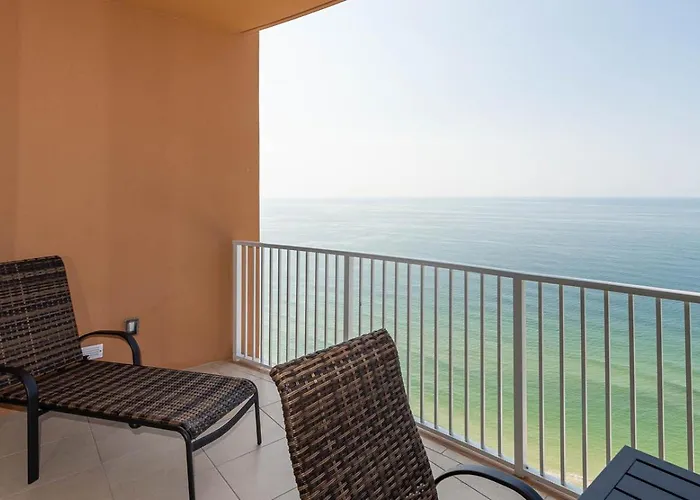 Phoenix Gulf Tower 2503 Apartment